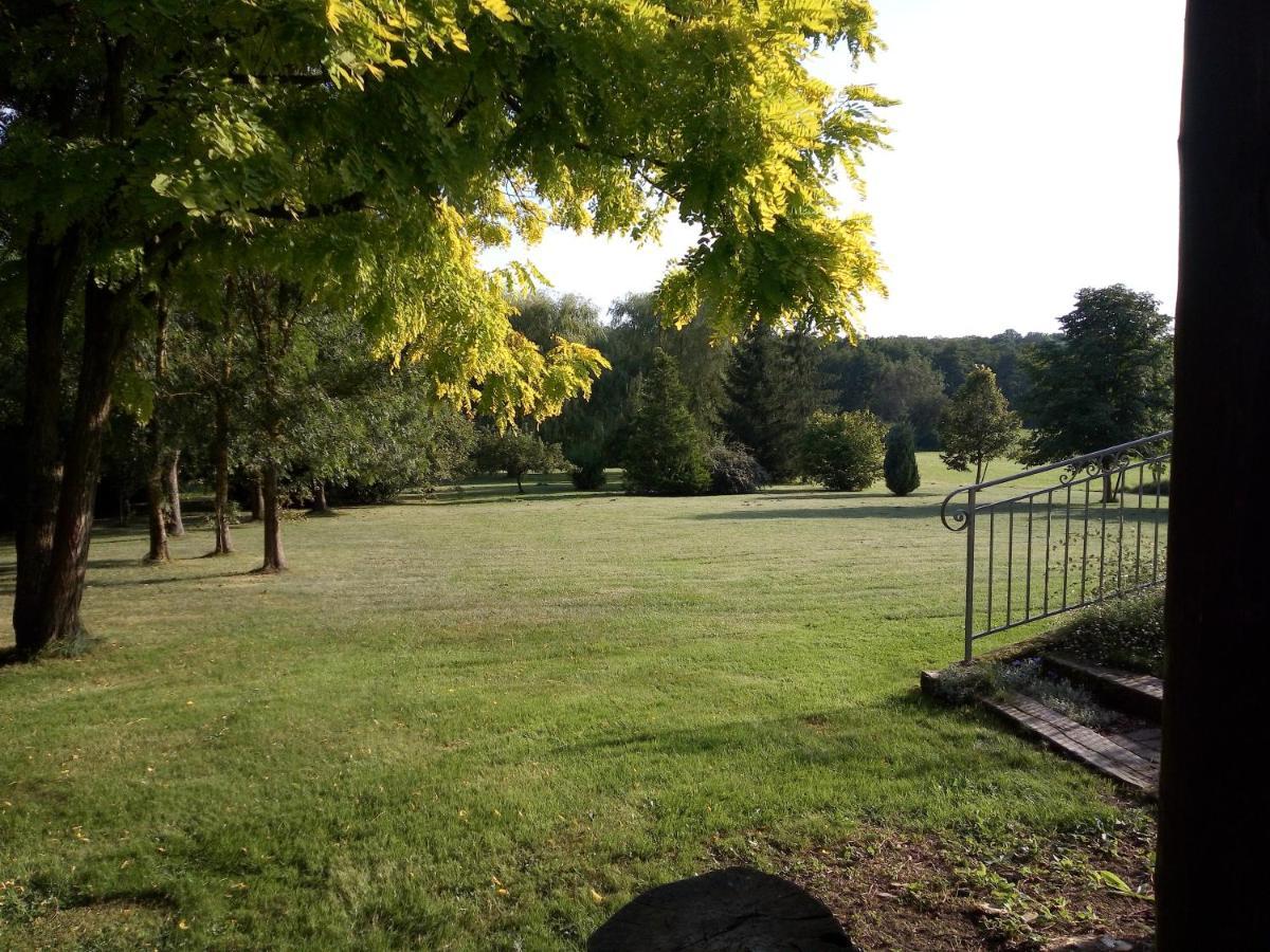 Le Lansquenet Villa Rorbach-les-Dieuze Exterior foto